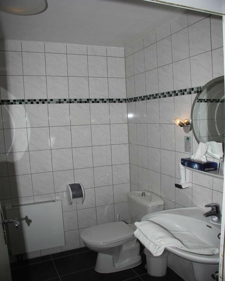 Landhotel Römerkessel Fuchstal Eksteriør bilde